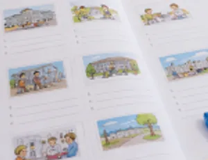 워크북의 그림 칸을 가까이에서 본 모습. 칸마다 아래에 빈 줄이 있습니다.